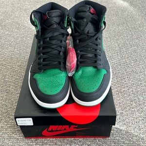 Jordan 1 Pine Green